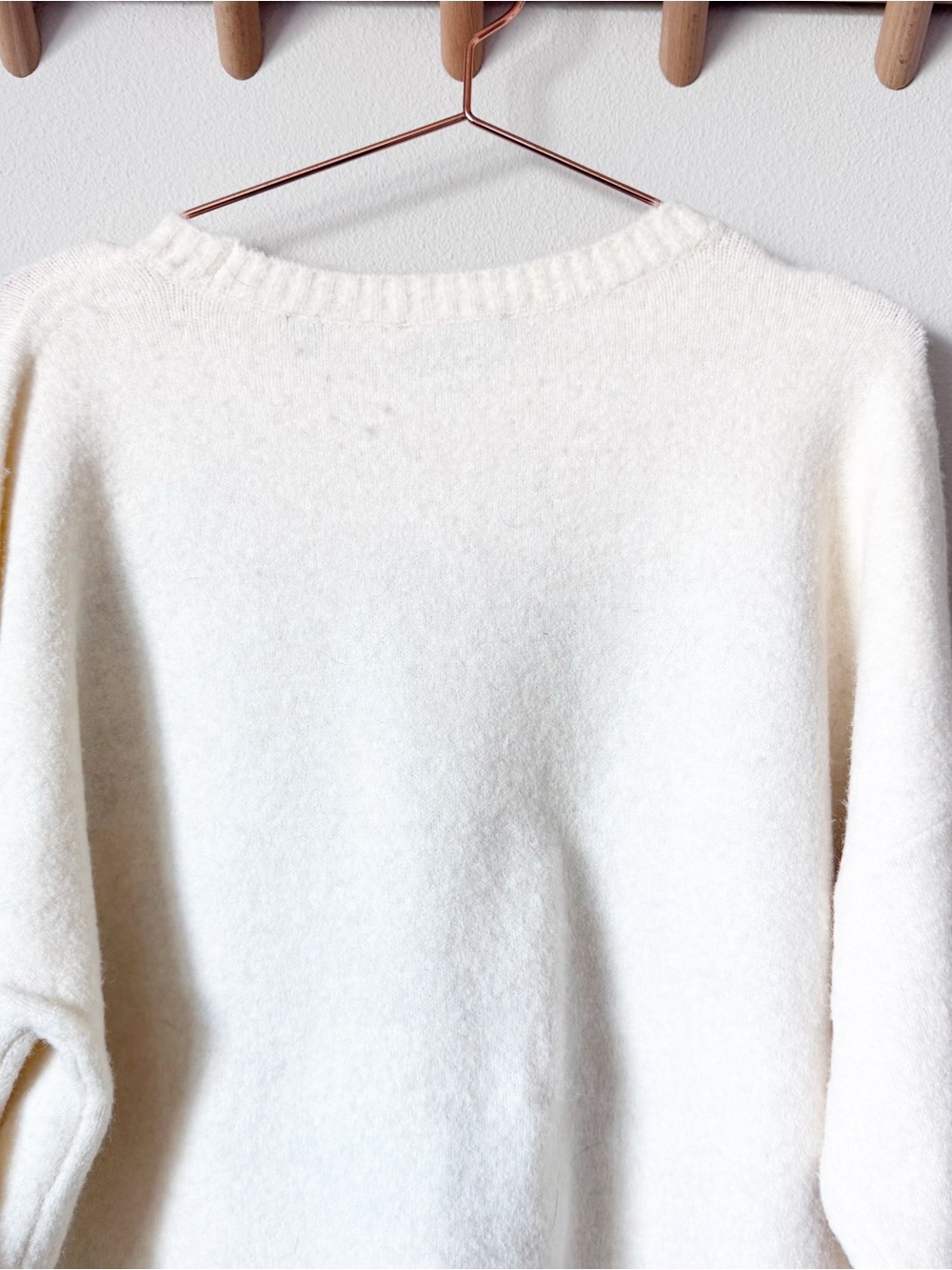 Ted Baker Cream Crewneck Sweater with Rose Motif - Picture 10 of 11